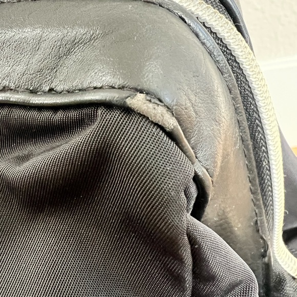 BEIS Black Baby Bag Modern Minimalist Design - Picture 7 of 8